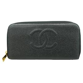 Cartera larga Chanel en piel de becerro granulada negra