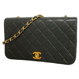 Borsa a tracolla Chanel Matelassé con catena