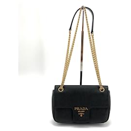 Borsa a tracolla con patta e catena in Saffiano - Prada