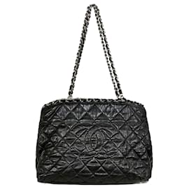 Chanel Borsa a Tracolla Timeless