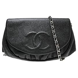 Cartera Half Moon Wallet on Chain Caviar Chanel