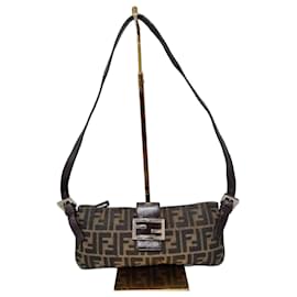 Fendi Zucca Schultertasche Braun