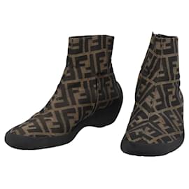 FENDI Zucca Canvas Stiefeletten Braun Schwarz Auth BA15000A - Fendi