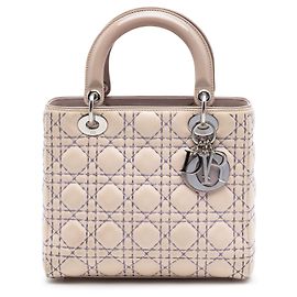 Borsa Lady Dior Medium in pelle d'agnello beige con cuciture Cannage