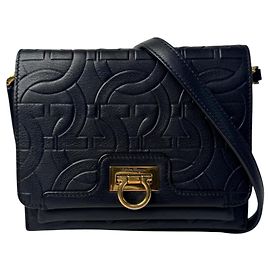 Borsa a tracolla in pelle nera Salvatore Ferragamo