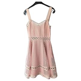 Maje rosa Spitzenkleid mit Lochmuster