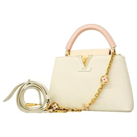 Borsa Louis Vuitton Capucines BB