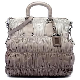 Borsa Satchel Prada in Nappa Gaufre Ombre Beige