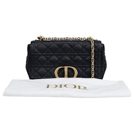 Dior Borsa a spalla con catena in pelle di vitello Cannage Medium Nera con dettagli dorati