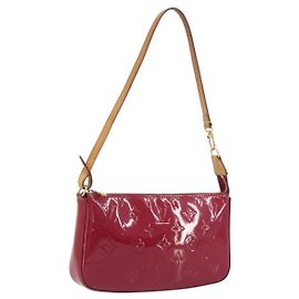LOUIS VUITTON Vernis Pochette Accessoires Rose Andian M91574 Auth 197577A