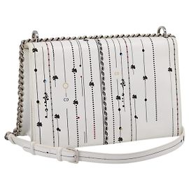 Borsa a tracolla con catena Christian Dior Diorama in pelle bianca e argento Auth 196404A
