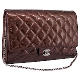 Bolsa de Ombro com Corrente CHANEL Matelasse25 Esmalte Bordeaux Silver CC Auth am12419SAM