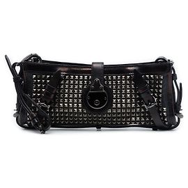 Clutch da polso Hyde in pelle borchiata nera Burberry