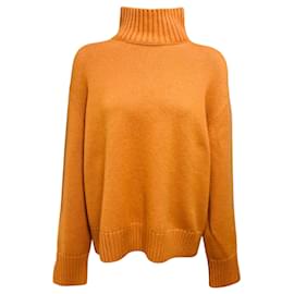 Loro Piana Rollkragenpullover aus Baby Cashmere in Apricot Orange
