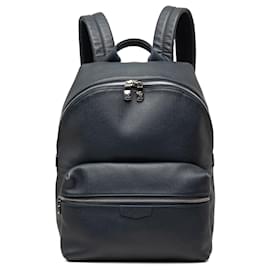 Louis Vuitton Taiga Discovery Rucksack PM Blau