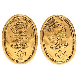 Gold Chanel CC Crown Oval Clip-On Ohrringe vergoldet