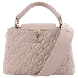 Borsa a mano 2Way Louis Vuitton Capucines BB in pelle trapuntata Flower, Beige M55361