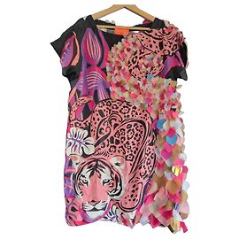 Vestido Manoush estampado de tigre y corazones