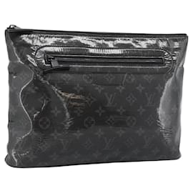 LOUIS VUITTON Monogram Eclipse Glaze Pochette Cosmos Black M63373 - Louis Vuitton