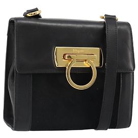 Salvatore Ferragamo Gancini Shoulder Bag Harako leather Black Gold