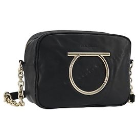 Salvatore Ferragamo Gancini Schultertasche aus Leder Schwarz Gold