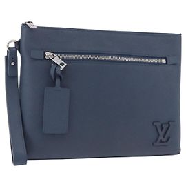 LOUIS VUITTON Takeoff Pouch Cowhide leather Blue Atlantic M82813