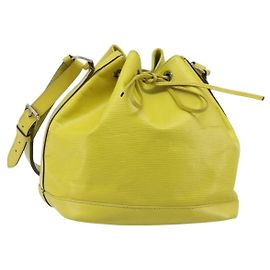 LOUIS VUITTON Epi Petit Noe Shoulder Bag Pistachian M40969 LV