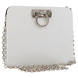 Salvatore Ferragamo Gancini Kettentasche Edelstahl Silber