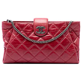 Borsa a tracolla e clutch Chanel Coco Pleats in vitello glassato matelassé rosso