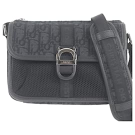 Borsa a tracolla Dior 8 Mini in jacquard Oblique nero e mesh Dior