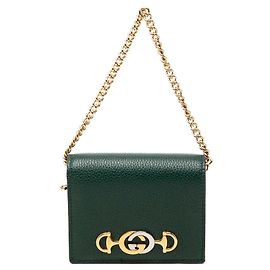 Portafoglio con catena Zumi Gucci in pelle di vitello grana verde