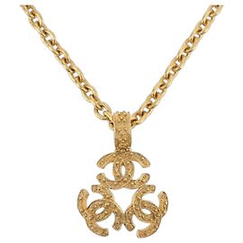 Collier CHANEL COCO Metal Doré CC Auth 198801V