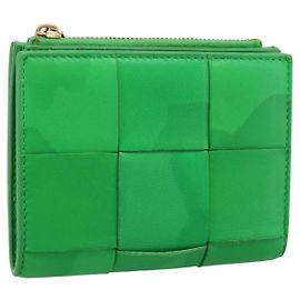 Portefeuille Bifold BOTTEGA VENETA MAXI INTRECCIATO en cuir Vert Or Auth BA15047