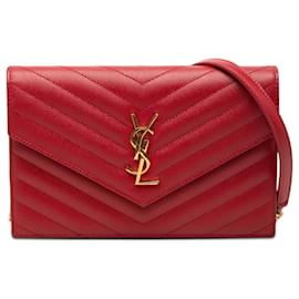 Borsa a tracolla portafoglio a busta Saint Laurent Cassandre in pelle Grain De Poudre rossa