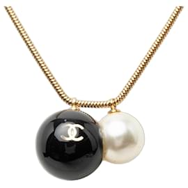 Collana a catena a sfere Chanel Coco Mark