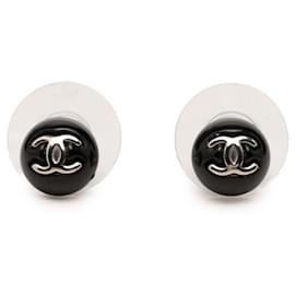 Orecchini a lobo rotondi Chanel Coco Mark