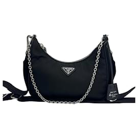 Borsa a tracolla Prada Re-Edition in nylon con logo triangolare e pelle Saffiano