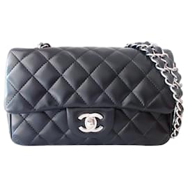 Chanel Classic Flap Mini Bolso Negro