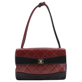 Chanel Matelassé Bicolor Schultertasche