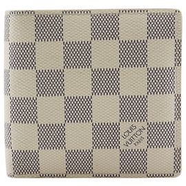 Louis Vuitton Damier Azur Bi-Fold Geldbörse
