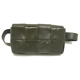 Borsone da vita Bottega Veneta Cassette Maxi Intrecciato