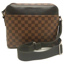 Borsa a tracolla Louis Vuitton Damier Jake Messenger PM