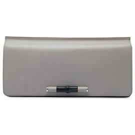 Gucci Lady Bamboo Clutch aus grauem Kalbsleder