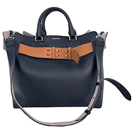 Burberry Medium Marais Gürteltasche aus schwarzem Leder