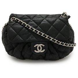 Borsa a tracolla Chanel Matelassé in pelle d'agnello con catena