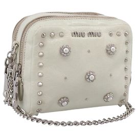 Miu Miu Matelasse Chain Shoulder Pouch Vitellolux Ivory Silver Auth 198684A