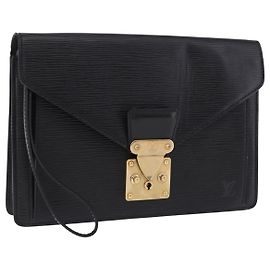 Borsa a Pochette LOUIS VUITTON Epi Sellier Dragonne Nera M52612 LV Auth BA14932
