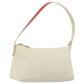 Bolso de hombro FENDI Zucchino Canvas PVC White Silver Auth mr2831