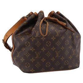 LOUIS VUITTON Borsa a tracolla Monogram Petit Noe M42226 LV Auth 198307A