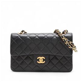 Chanel Borsa a tracolla Vintage Classic Double Flap Small in pelle di agnello matelassé Nero
